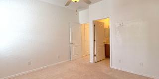 Beautiful 4 Bedroom, 3 Bathroom Ranch-Style Pool Home in Highlands Reserve Golf Community! Gallery 12