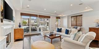 115 Topaz Gallery 9