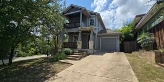 4 Bedroom Downtown Austin Gallery 1