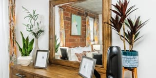 South Front Apartments Gallery 100