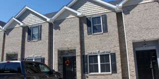 3 Bedroom Townhome for Rent- 113 Cedar Point Dr Gallery 1