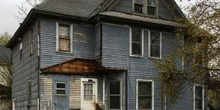 Value-Add, Multi-Story-Home in Newark Gallery 1