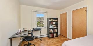 568 Manville Road Gallery 16