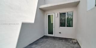 10447 NW 66th St Gallery 29