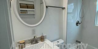 1227 S College Ave Gallery 24