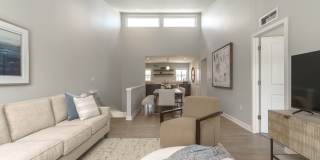 Woodview Commons Gallery 27