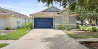 7408 OXFORD GARDEN Circle Gallery 1