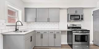 Beautiful 3 bedroom home in Pittsburgh available July 1! Gallery 7