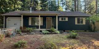 3 Bedroom 1 Bath 1 Car Garage Fenced in Back Yard Gallery 1