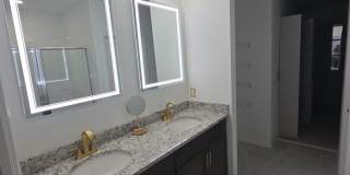 4 bed 2.5 bath home built in 2024 Gallery 11