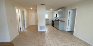 Charming 2-Bedroom, 2-Bath Single Family Home - Fully Renovated -Must See! Gallery 9