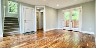 6420 Southeast Mabel Avenue Gallery 5