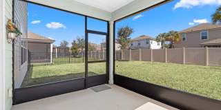 Beautiful 4 Bedroom 2.5 Baths Homes Gallery 35