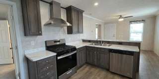 221 Cardinal Lane Gallery 2