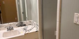 Sunny 2 bedroom in Mark Twain Building Gallery 11
