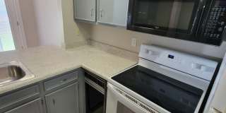 2/1.5 Townhome-Cookeville City- End Unit Gallery 6