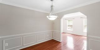 2852 YARN Court Gallery 9