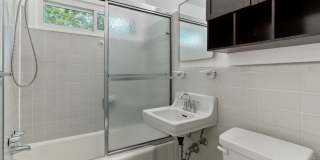 Spacious Mid Century Modern Arlington Home | Prime Location Near Clarendon & Metro Gallery 18
