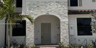 11767 SW 246th Ter Gallery 1