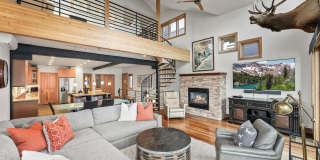 265 Ontario Avenue Gallery 15