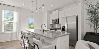 Affinity at Hudson Gallery 3