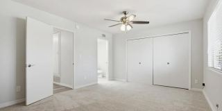 1886 Fairway Park Gallery 21
