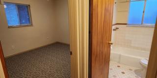 Renovated 2BR/Washer-Dryer Ready/Pet-Friendly/ New Albany Renovated 2BR/Washer-Dryer Ready/Pet-Friendly/ New Albany Gallery 17