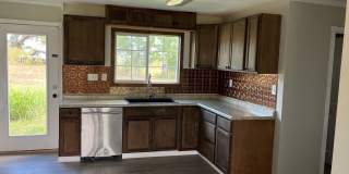 4 Bedroom, 2 Bathroom Home Gallery 18