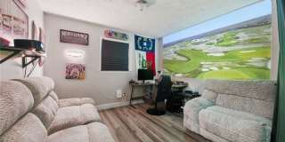 202 N Jackson Street Gallery 21