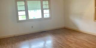 Promise Land North --  Charming 3 bedroom home in heart of Historic Walking District Downtown Morehead City! Gallery 16