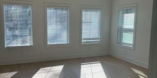 Room in 3 Bedroom Home at Plaza Ave SW Gallery 19