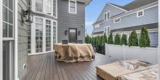 502 Brighton Avenue Gallery 67