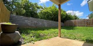 133 S Pinyon Point Gallery 30