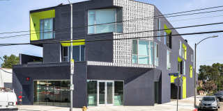 5135 W Adams Gallery 2