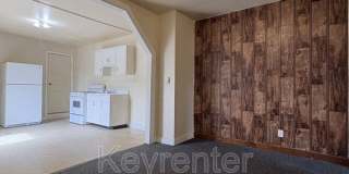 86 Mammoth Road Gallery 4