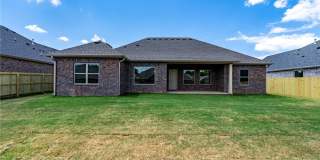 110 N Banner Avenue Gallery 5