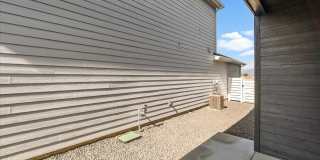 Perfectly designed 5-bedroom, 3-bath single family home Gallery 33