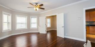 538 West Cornelia Avenue Gallery 9