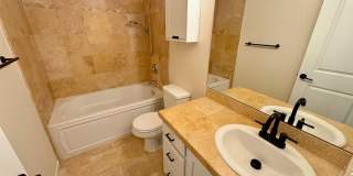 Lichton Springs Townhome Gallery 13
