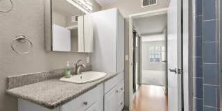 1458 Hudson St Apt 111 Gallery 8