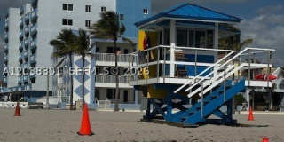 320 S Surf Rd Gallery 21