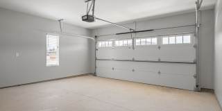 Savannah at Ankeny Gallery 12