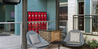 Gatsby on Ross Gallery 24