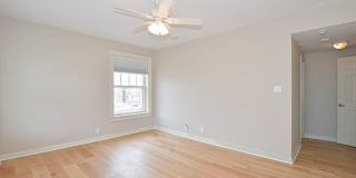 321 Belt Avenue Gallery 25
