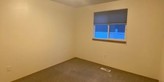 Comfortable 3 Bedroom Home in Hickory Hills Gallery 11