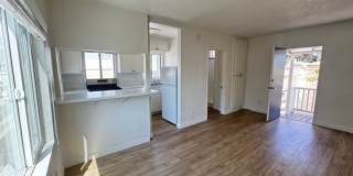 2 Bedroom Beach cottage in Ventura Gallery 7