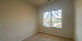 Room for Rent in 3 Bedroom Townhome at 1103 Johns Walk Way Gallery 20