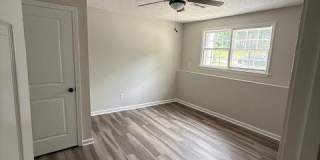 105 Laurel Court Gallery 15