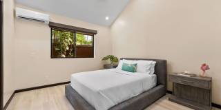 Kahala Zen: Spacious Modern Oasis w/ Studio, Garden & Lush Garden Gallery 34