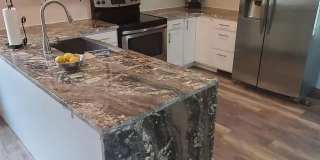 STAFFORD - 1 BEDROOM LOFT APARTMENT Gallery 9